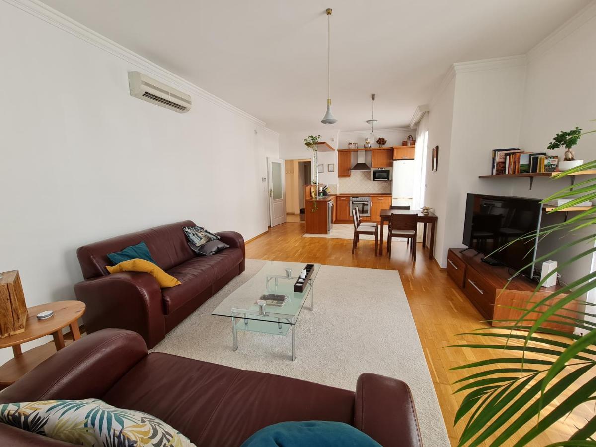 Harmonic By The Buda Castle Apartment
